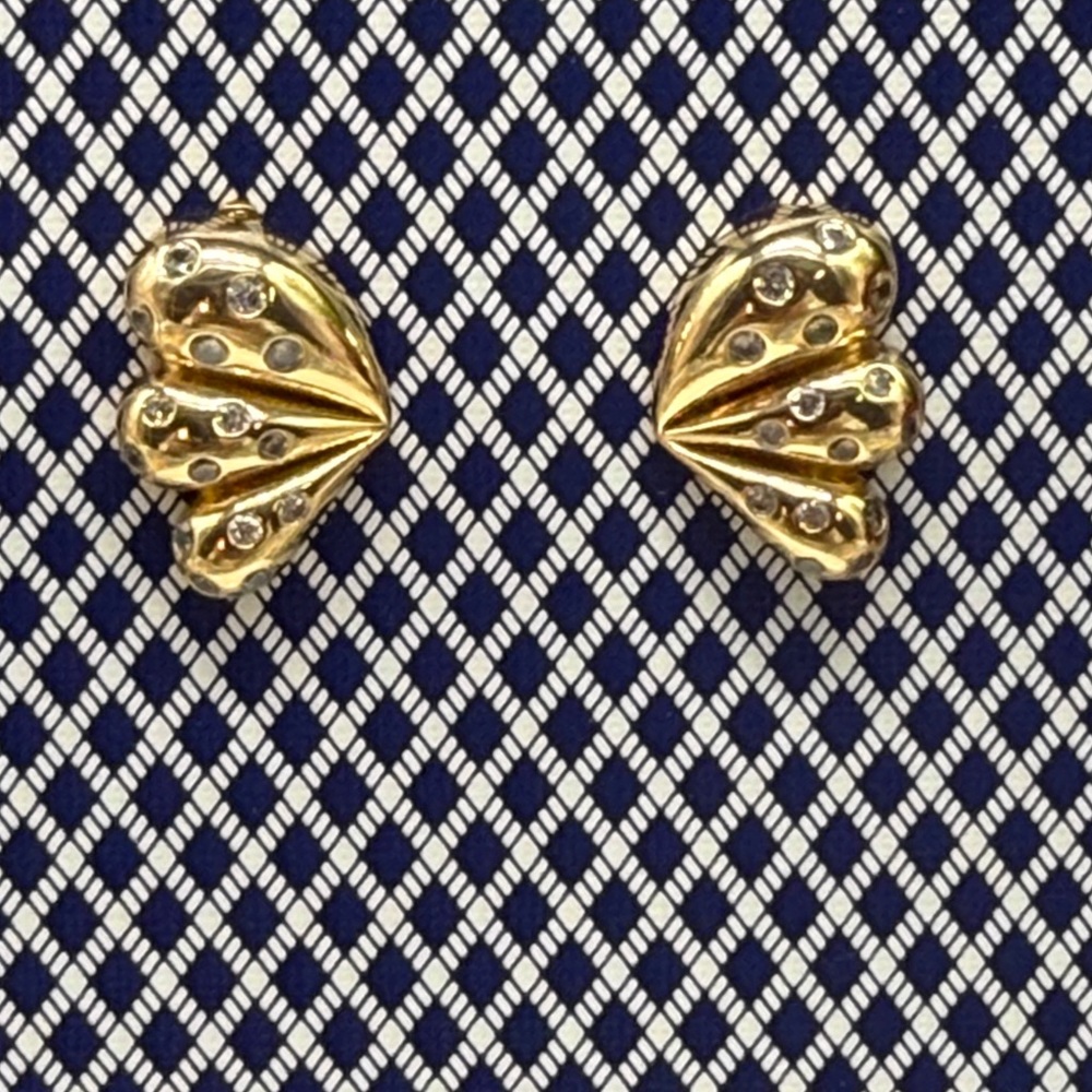 ⭐️Sterling Forever Product Details scalloped shell fan cubic zirconia earrings